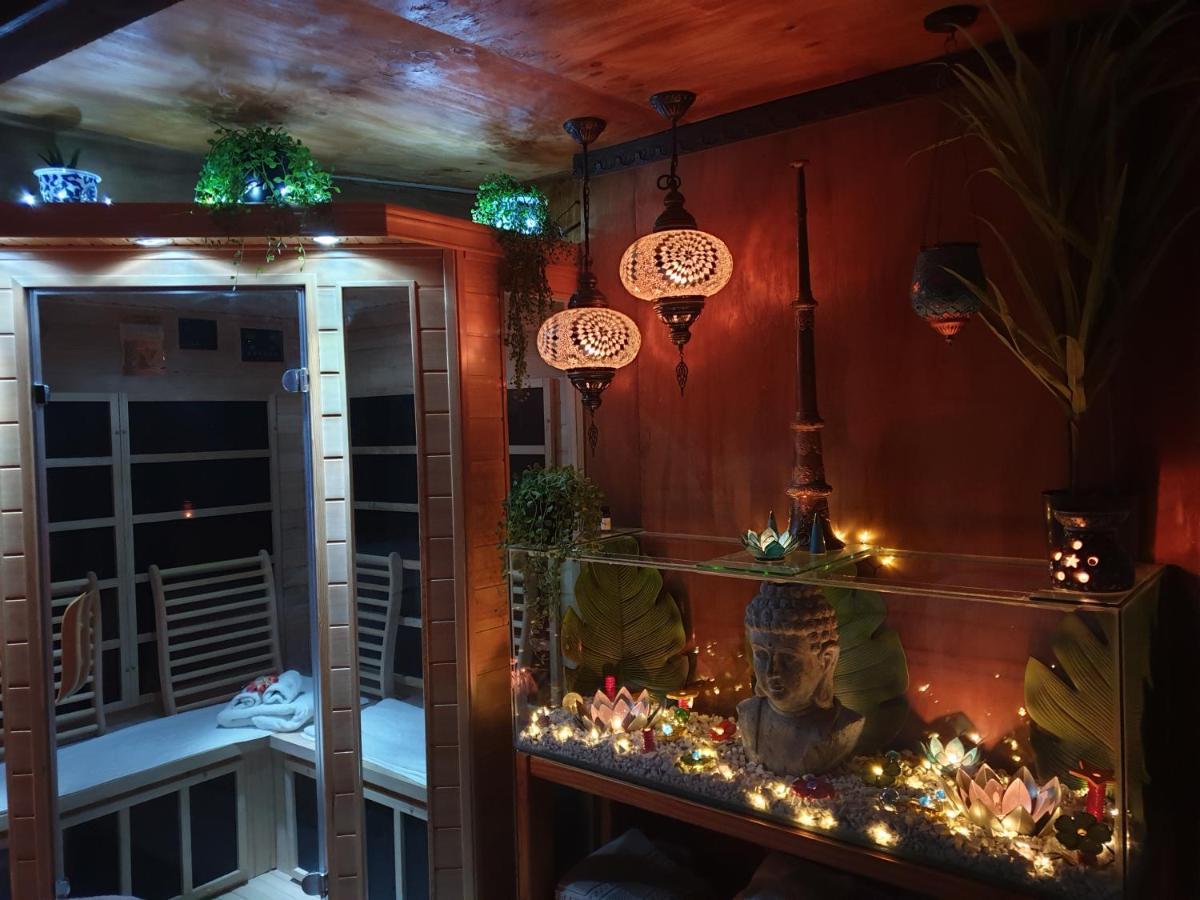 Enchanted Escape Пиктон Экстерьер фото